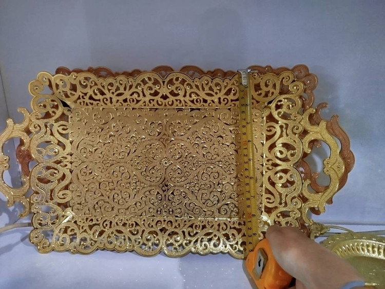 سینی پذیرایی زارا موجود در دو رنگ