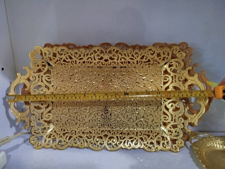 سینی پذیرایی زارا موجود در دو رنگ