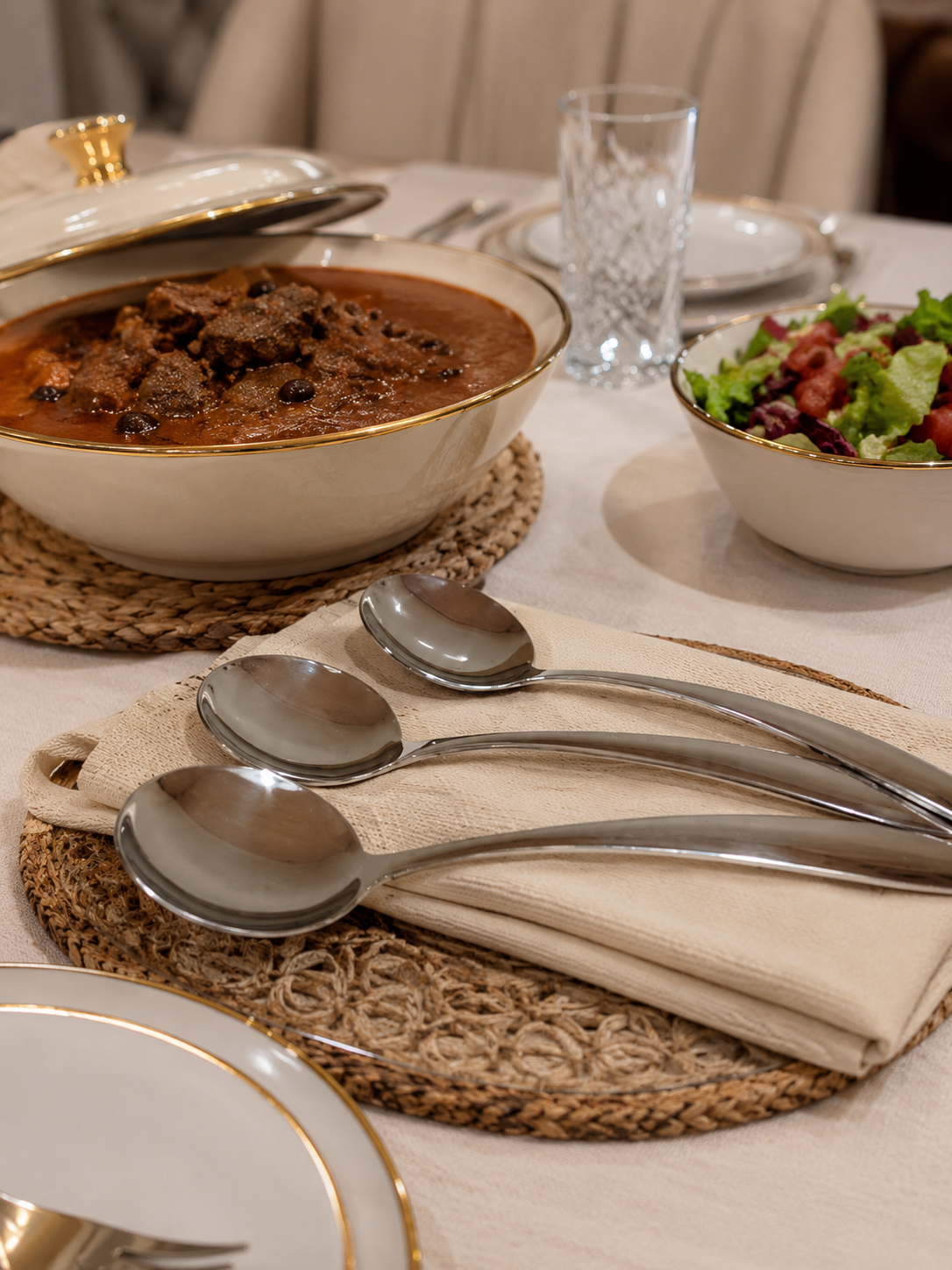 ملاقه خورش خوری تک‌عددی